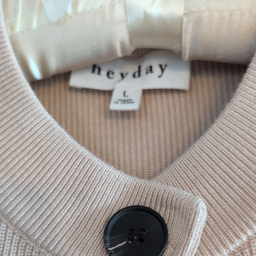 Heyday Beige Cardigan with Black Buttons - Picture 2 of 8
